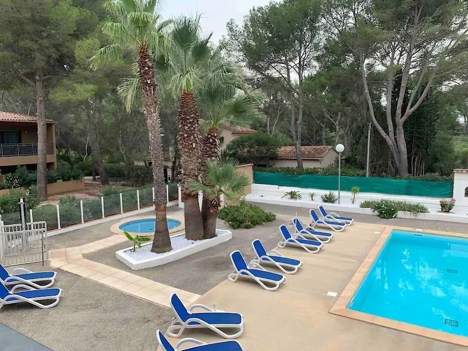 Les Appartements De La Marina Sanary-sur-Mer 0*,